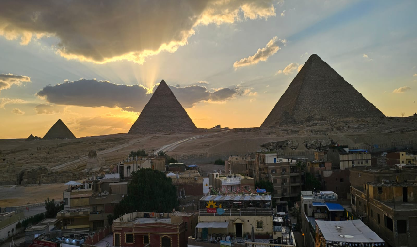 Discover Egypt: A Comprehensive Guide to Tourism, Top Restaurants, Hotels, and Historical Sites