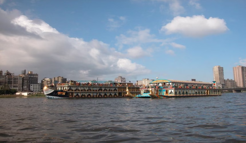 Lunch and Dinner Nile Cruises in Cairo | Dining with Nile Views & Live Shows